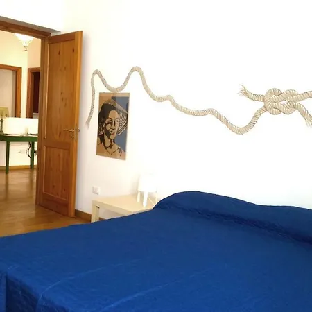 Feriehus A Casa Di Ombretta *